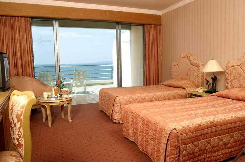 Adriatic Palace Hotel 파타야 외부 사진