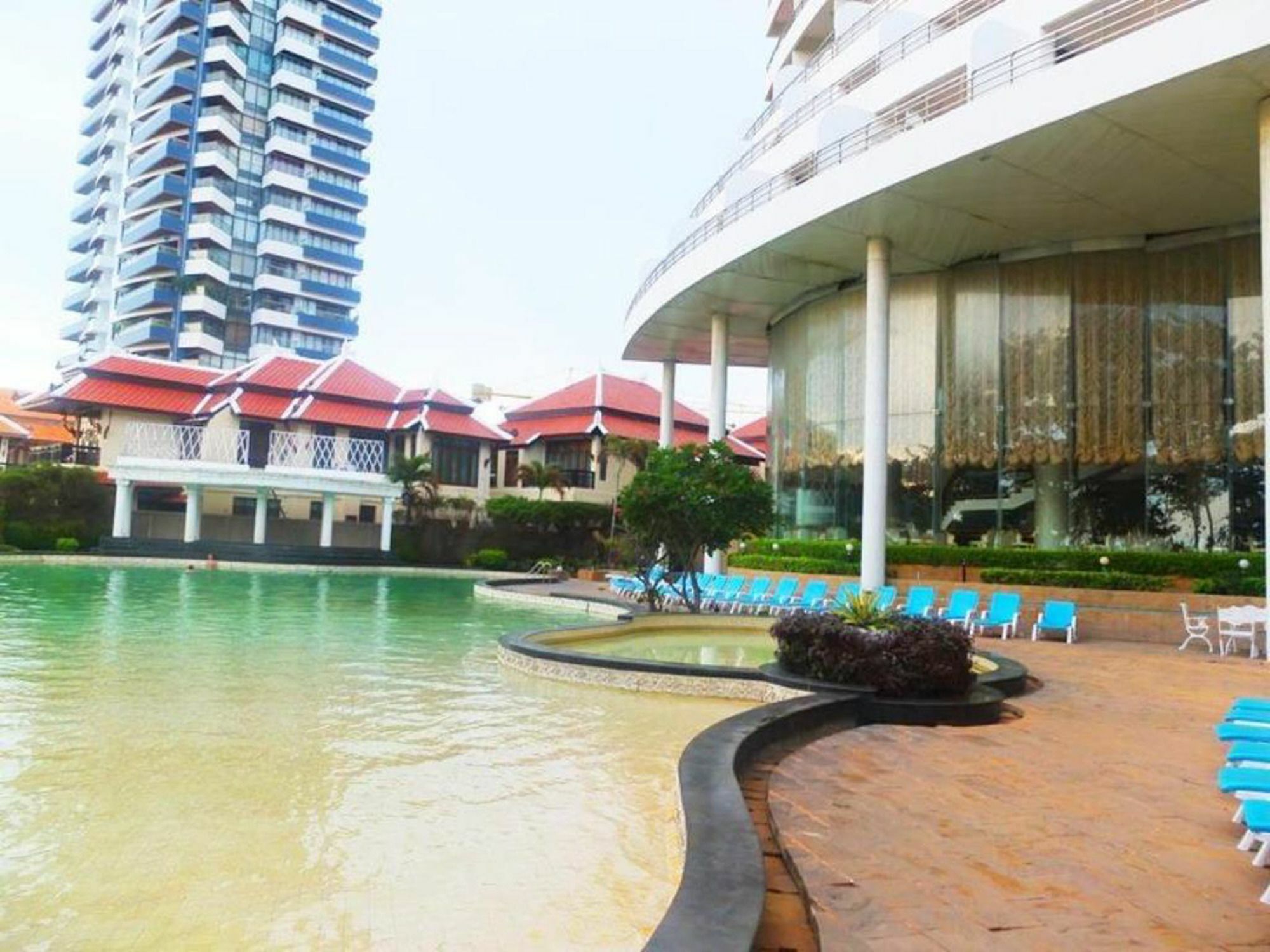 Adriatic Palace Hotel 파타야 외부 사진